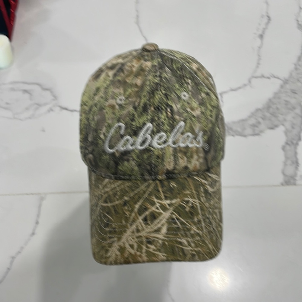 Cabela’s camouflage youth cap